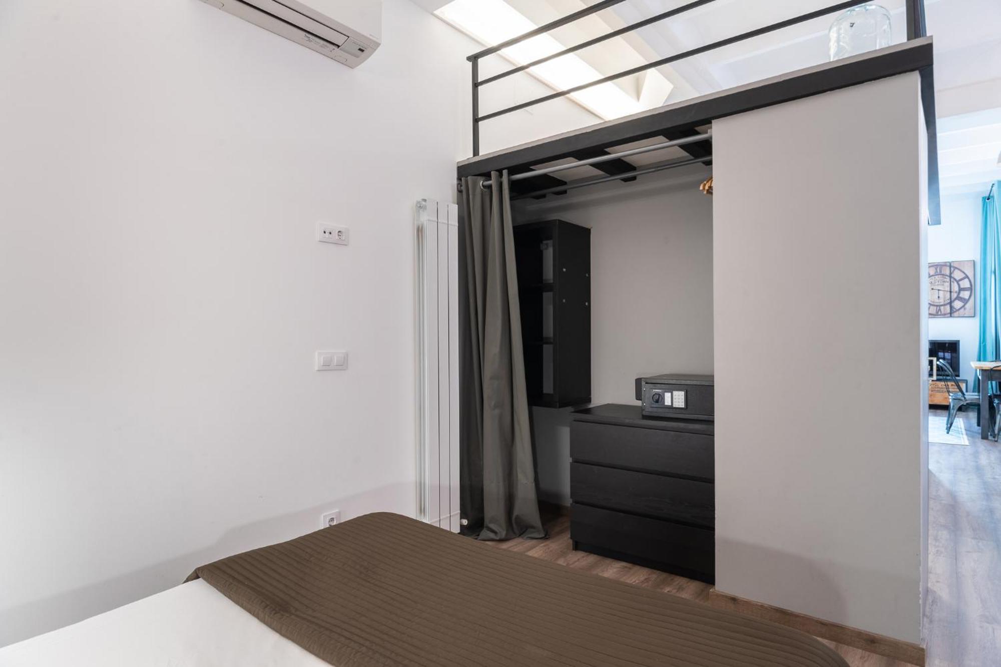 Apartment Beautiful Renovated Loft Minutes From The Barcelona