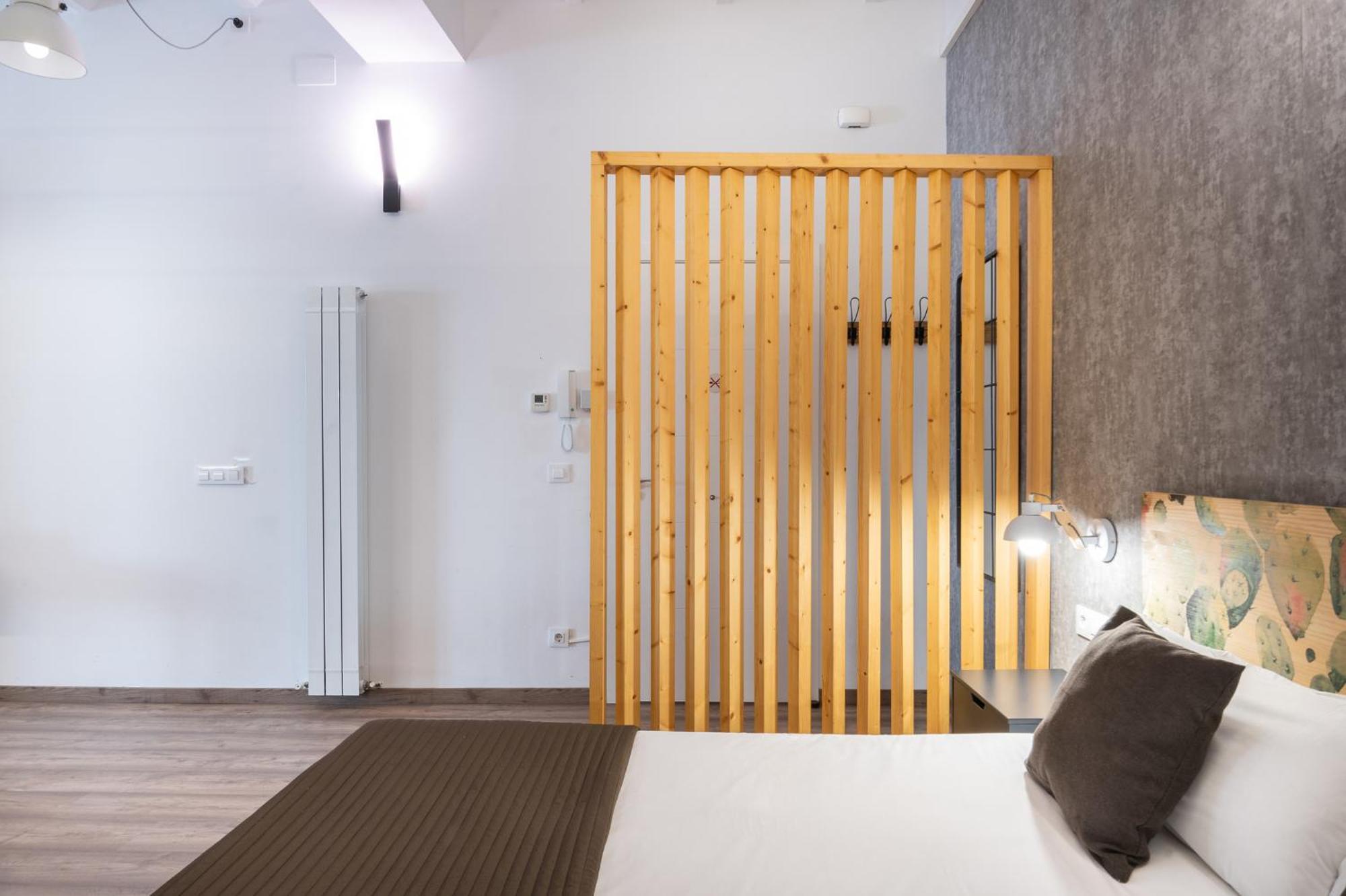 Apartment Beautiful Renovated Loft Minutes From The